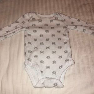 Bear themed long sleeve onesie🐻